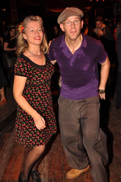 min 2011 12 10 cabaret sauvage 271